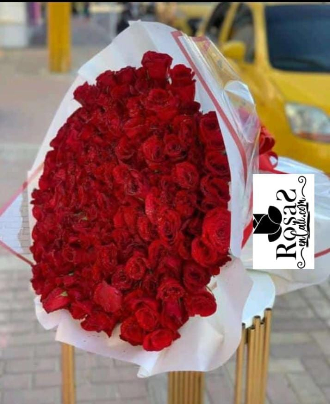 Bouquet x100 rosas rosas en cali