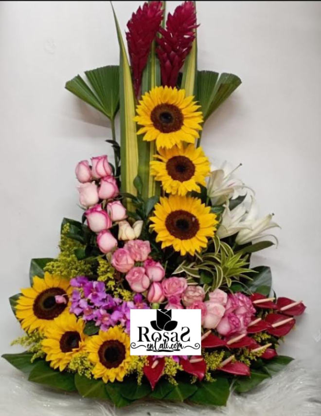 Arreglo floral surtido en cali