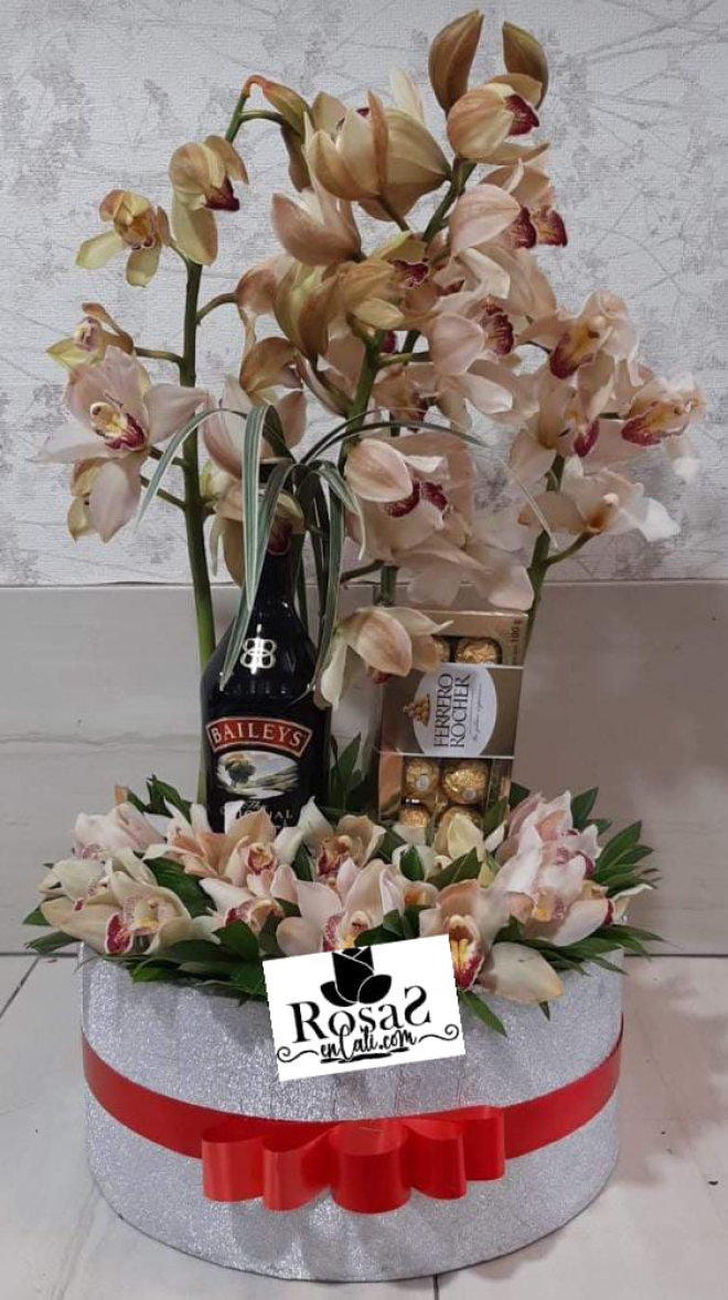 Arreglo de Orquideas en cali