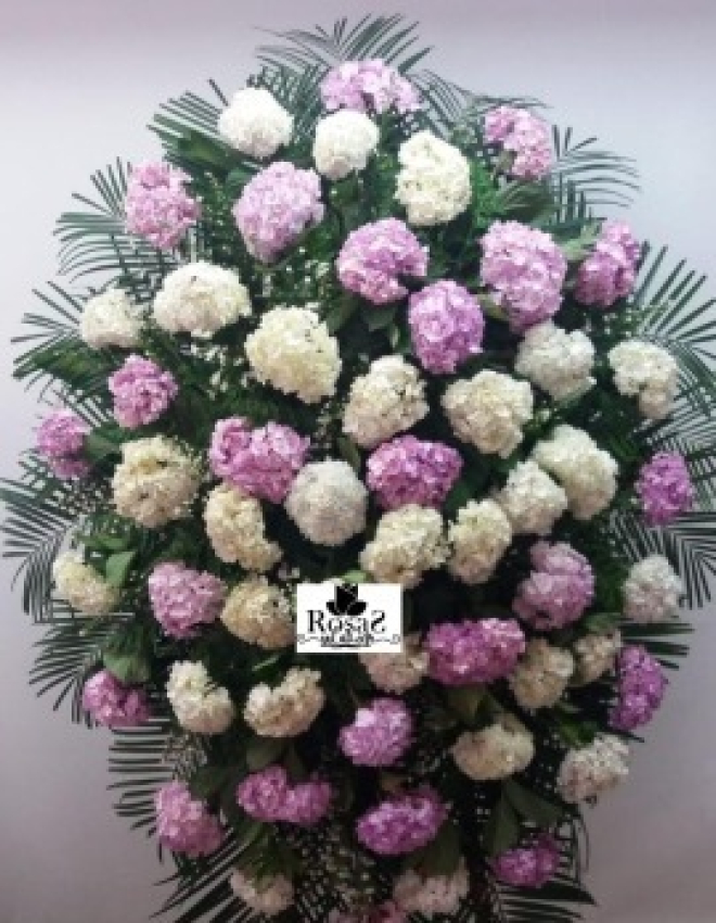 Corona Fúnebre en hortensias en Cali