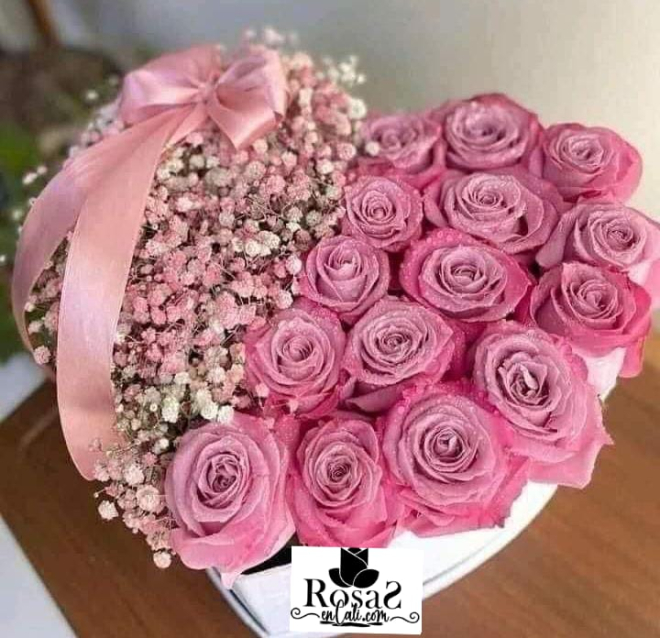 Corazón floral en Cali