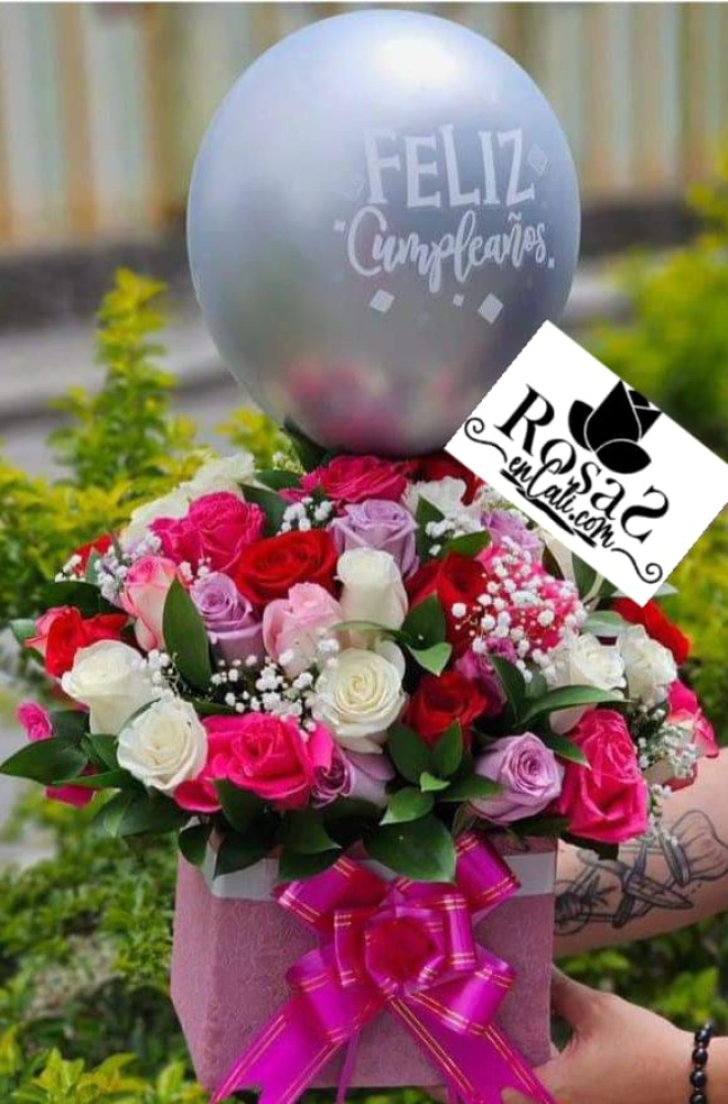 Caja de rosas arcoíris en Cali