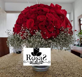 Jarrón de amor x100 rosas