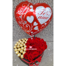 Corazón rosas y chocolates rojo