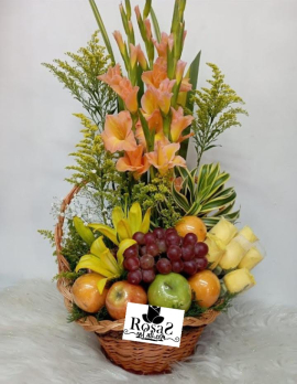 Canasta Floral con frutas
