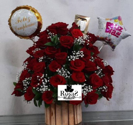 Arreglo redondo con chocolates, floristerias en cali